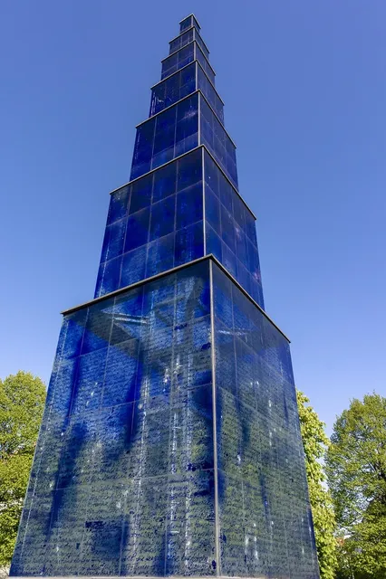 LHV